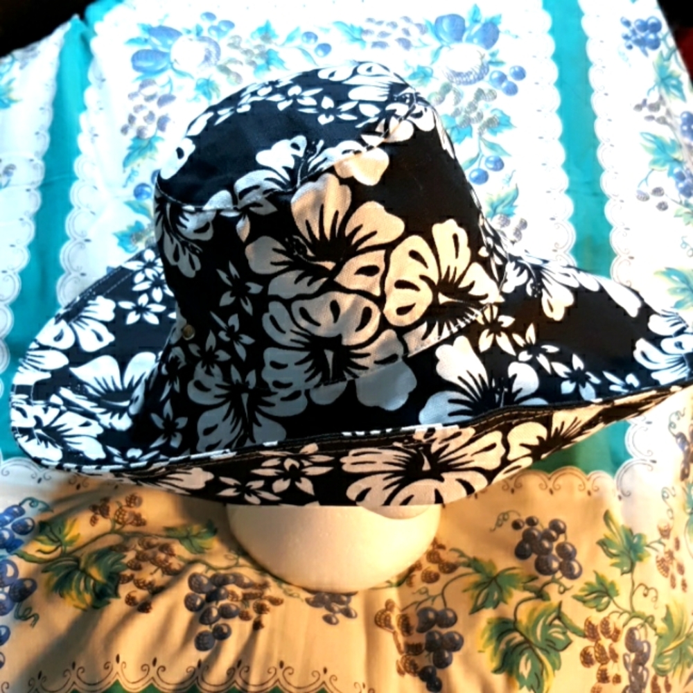 Hatattack New York Cotton Sun Hat